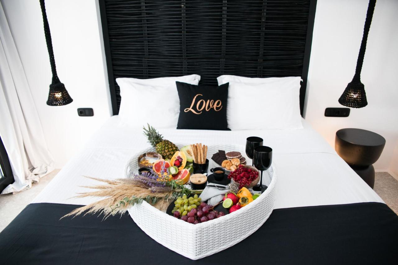 Agrari Bo Suites By Mykonos Rocks Eksteriør billede